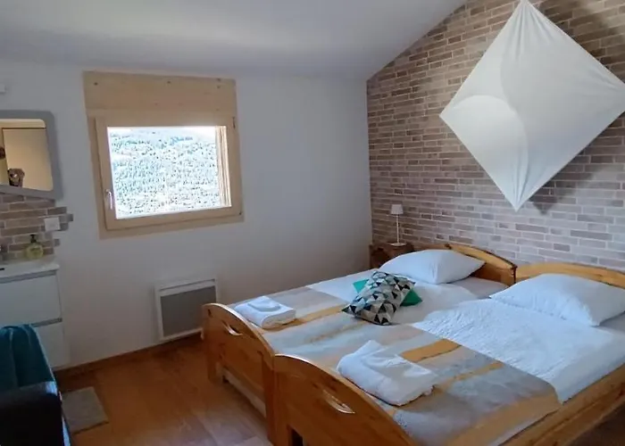 Couette-café La Reine-des-prés