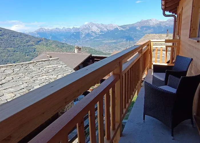 La Reine-des-prés Couette-café